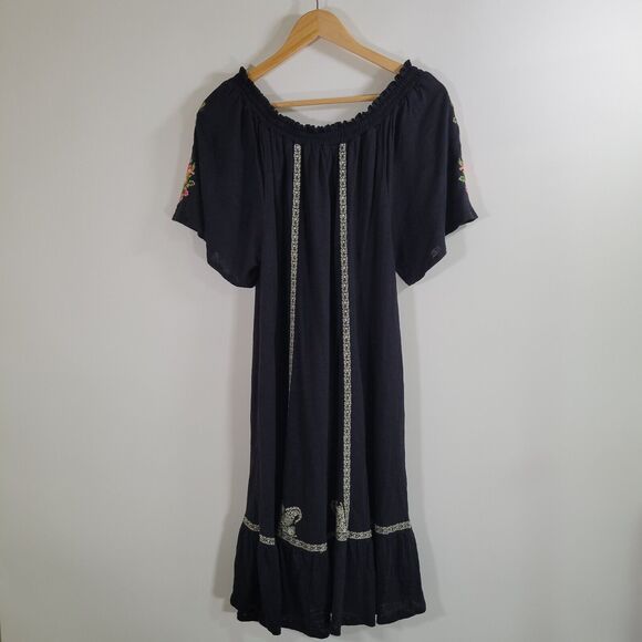 SUNDANCE Black Floral Path Dress Sz M Linen Embroidered Midi Off Shoulder Ruffle - Picture 4 of 12